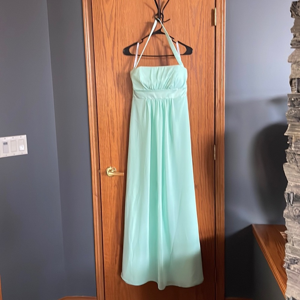 Alfred Angelo mint green bridesmaid/grad dress. Size 8. Excellent condition!